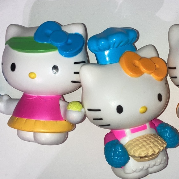 Hello kitty toys from McDonald’s lot of 4 -2013 - Picture 3 of 5